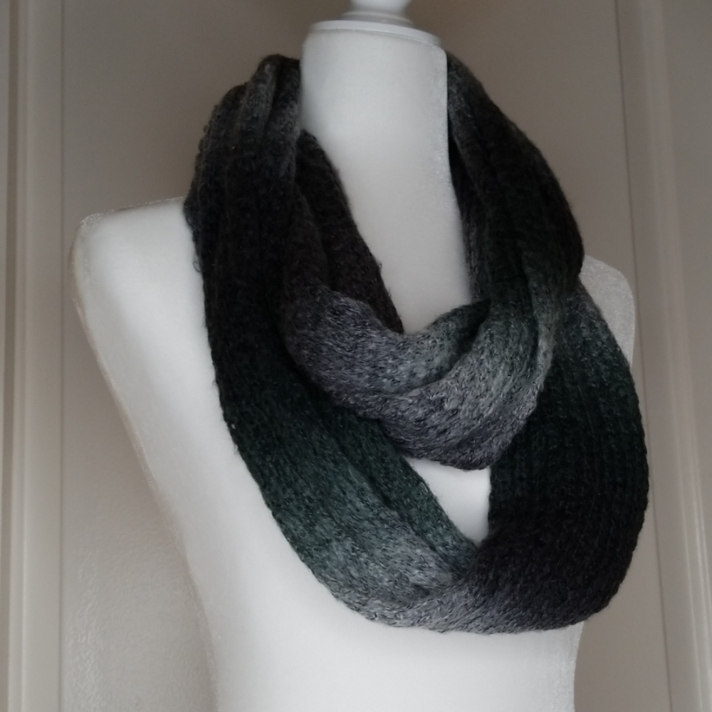 Gray loop scarf
